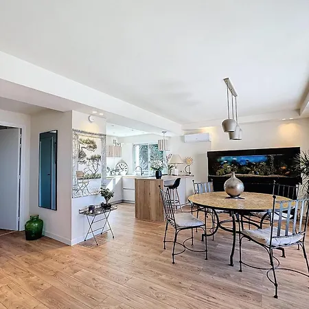 Grand Chene - 3p With Sea View - 10 Minutes From The Palace Apartment *